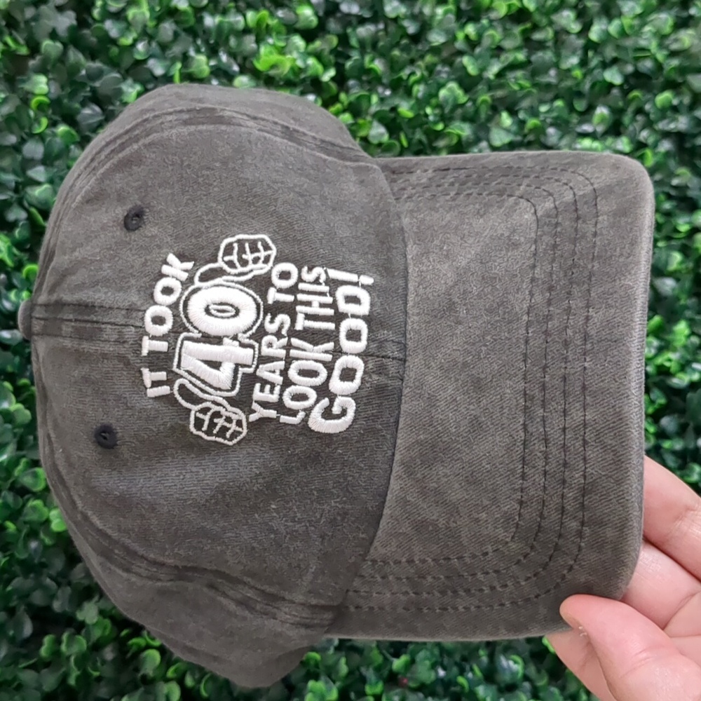 Brand New Unisex Novelty Cap 40 Years Old! Birthday!